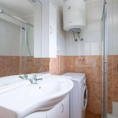 Apartment Nika With Swimming Pool And Beautiful Sea View