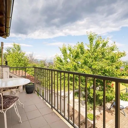 Apartment Nika With Swimming Pool And Beautiful Sea View *