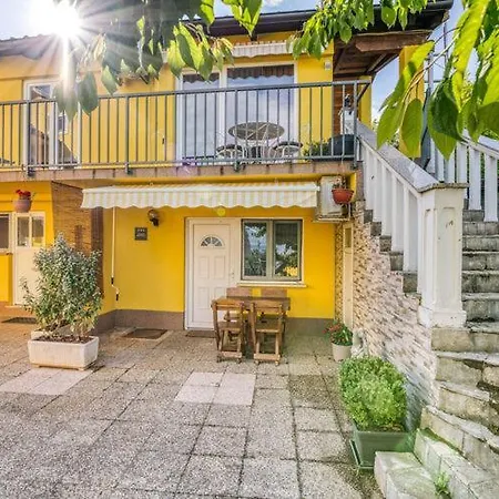 Apartment Nika With Swimming Pool And Beautiful Sea View *