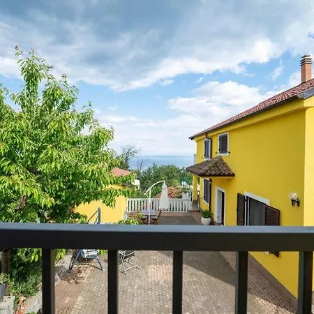 Nika With Swimming Pool And Beautiful Sea View Apartment